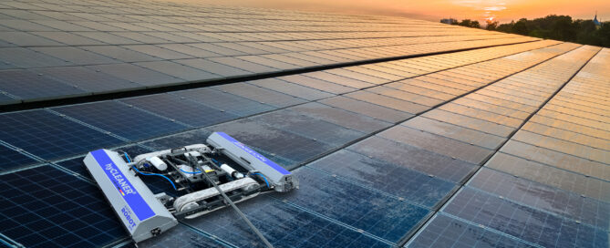 solarROBOT pro cleaning a photovoltaic plant