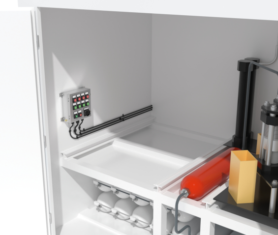 Control station in high-pressure compressor at a hydrogen filling station