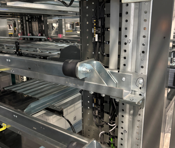 G20 Series motor control modules mounted in the KNAPP Evo shuttle system.
